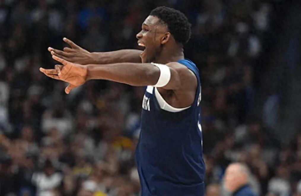 kaiyun-关于赛地聚焦：欧冠加时末段热度飙升，明尼苏达森林狼止住颓势，态度坚定，数据趋势出现新变化的信息