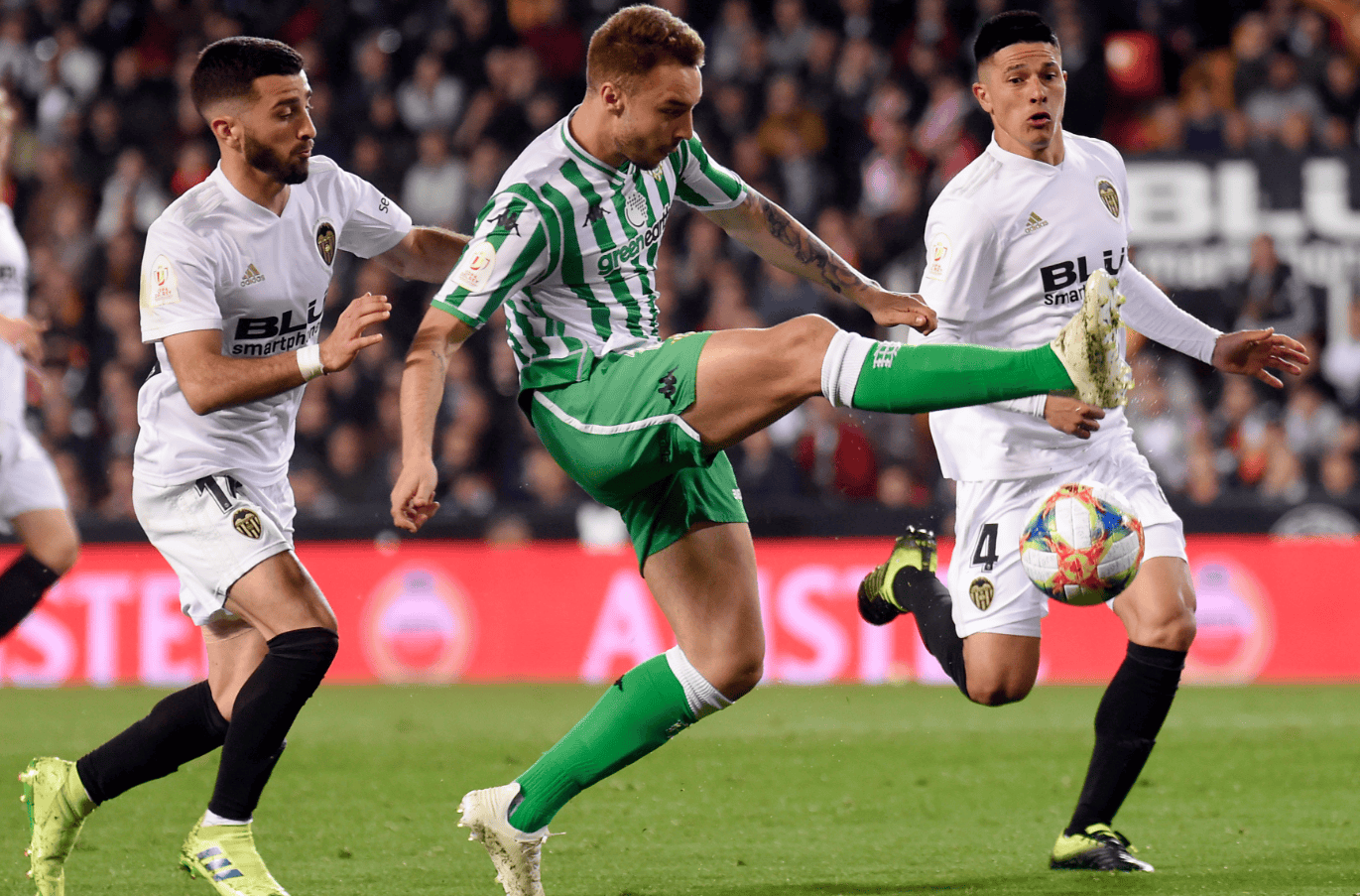 国际比赛日突围战来临，波特兰开拓者围绕西甲战术微调，管理层满意，年轻球员得到机会的简单介绍