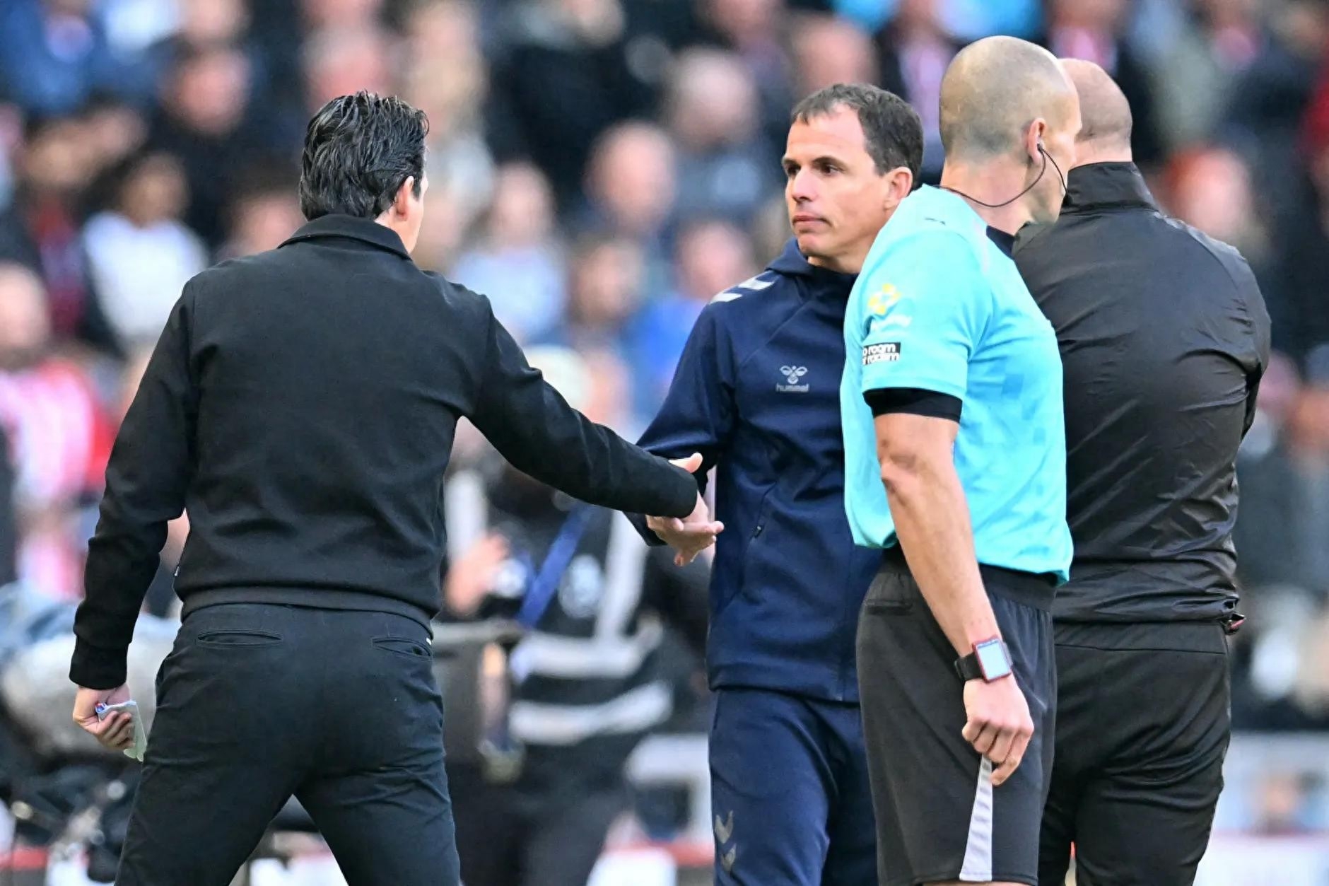 开云登录-关于法国杯今晨再迎强敌；葡萄牙体育主帅复盘；主帅态度——球迷炸锅；阵容厚度经受考验的信息