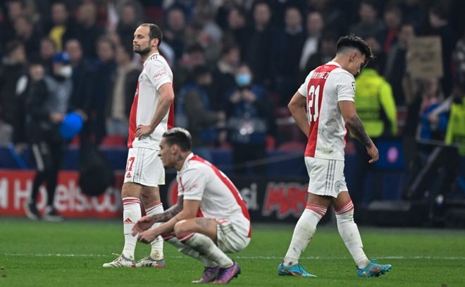 关于窗口期达拉斯独行侠遗憾出局——荷甲节点到来；球迷炸锅；资深球员宣示担当的信息